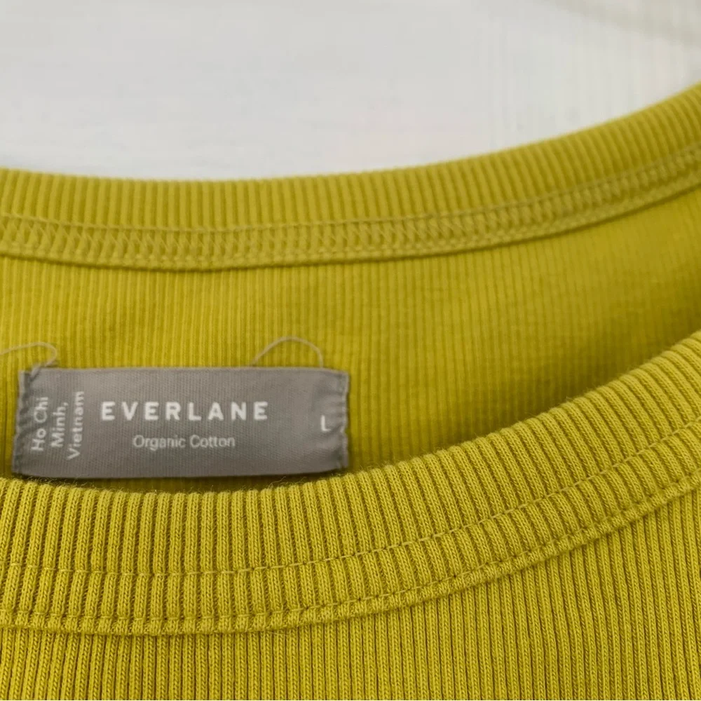 Everlane The Long-Sleeve Ribbed Scoop-Neck Tee in Key Lime S - Picture 4 of 8